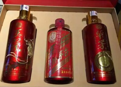 镇江高价回收茅台礼盒酒瓶 陈年剑南春回收鉴定电话 相关图片