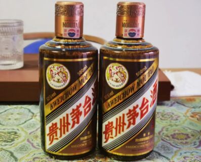 威海上门回收茅台酒瓶,路易十三空瓶回收 快速付款 相关图片