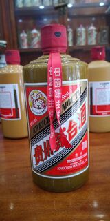 东方回收3L茅台酒瓶子-高价回收红皮茅台酒价格咨询 相关图片