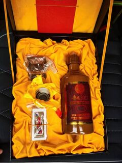 通辽24小时回收茅台15年-茅台30年酒瓶 相关图片