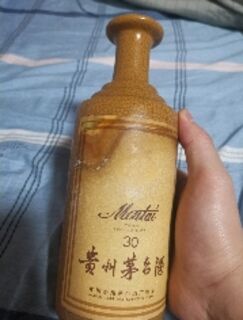 毕节回收茅台酒瓶-回收高档洋酒 红酒的电话 相关图片