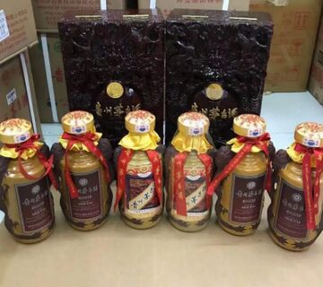 自贡53度白酒名酒收购 回收洋河老酒青花郎 多年经验 相关图片