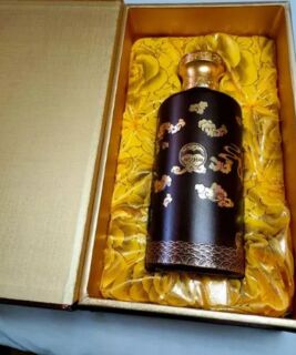 龙岩高价大量回收虎年龙年茅台酒空瓶-回收整箱茅台酒 相关图片