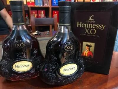 芜湖回收生肖茅台酒瓶,定制茅台酒瓶回收地址电话 相关图片