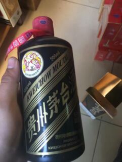 新乡一箱89年茅台酒全国收购茅台酒当面交易 相关图片