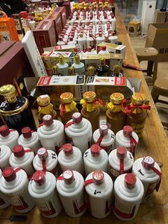 娄底高价回收茅台酒礼盒 回收茅台空酒瓶 相关图片