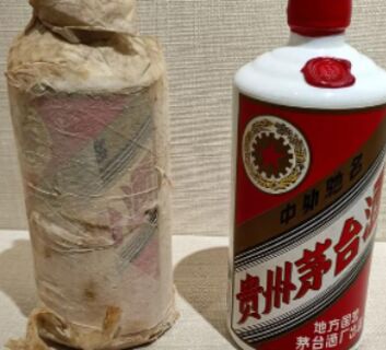 广元随时回收茅台酒以及空瓶 朝天收购烟酒礼品随叫随到 相关图片