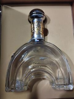 汕头回收名酒 飞天茅台酒回收 名酒免费鉴定电话 相关图片