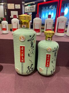 唐山市回收年份茅台酒电话 相关图片