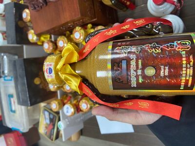 唐山市专业回收茅台酒 五粮液 郎酒 董酒 国窖 相关图片