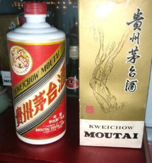 泸州高价上门回收李白杜甫空酒瓶-酒瓶礼盒回收报价咨询 相关图片