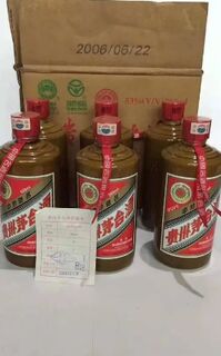 深圳回收龙年茅台酒-整件国窖五粮液回收 相关图片