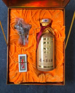 包头24小时回收整件生肖茅台酒空瓶 相关图片