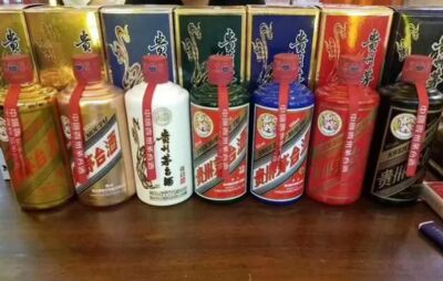 临汾四季茅台酒瓶回收,定制版茅台酒回收价 相关图片