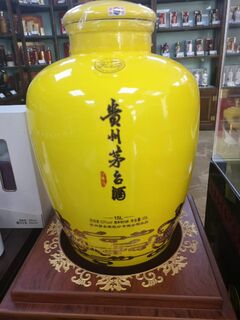 泸州上门回收猪年茅台酒瓶飞天茅台酒礼盒回收 相关图片