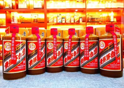 吉林本地诚信高价收购黄金奢侈品名表劳力士欧米茄百达翡积家手表 相关图片