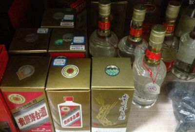 萨尔图大量收购茅台酒瓶子,高于同行价 ͼƬ