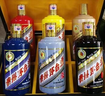包头周边回收茅台酒高价收购整箱飞天茅台酒 ͼƬ