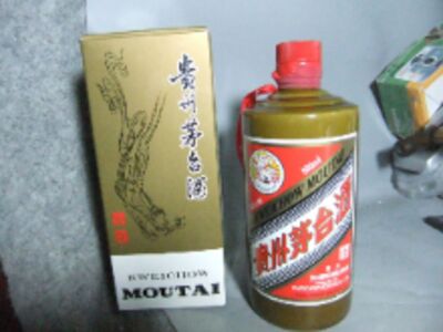 济南天桥回收带年份的茅台酒瓶,兔茅,虎茅空瓶回收 相关图片