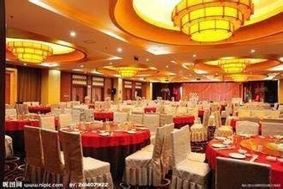 张家港上门收购酒店物资张家港饭店宾馆设备回收张家港办公家具空调回收图片