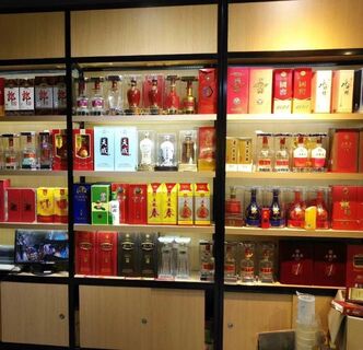 芜湖三十年茅台酒空瓶回收全国收购各种茅台瓶当面交易 相关图片
