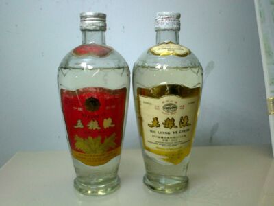 连山回收鉴定红酒 礼盒茅台酒高价回收电话 相关图片