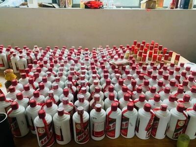 吉林高价回收15年30年50年年份茅台空酒瓶 相关图片